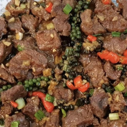 Bò Tơ Tây Ninh Út Mây