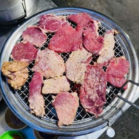 Bò Tơ Tây Ninh Út Mây